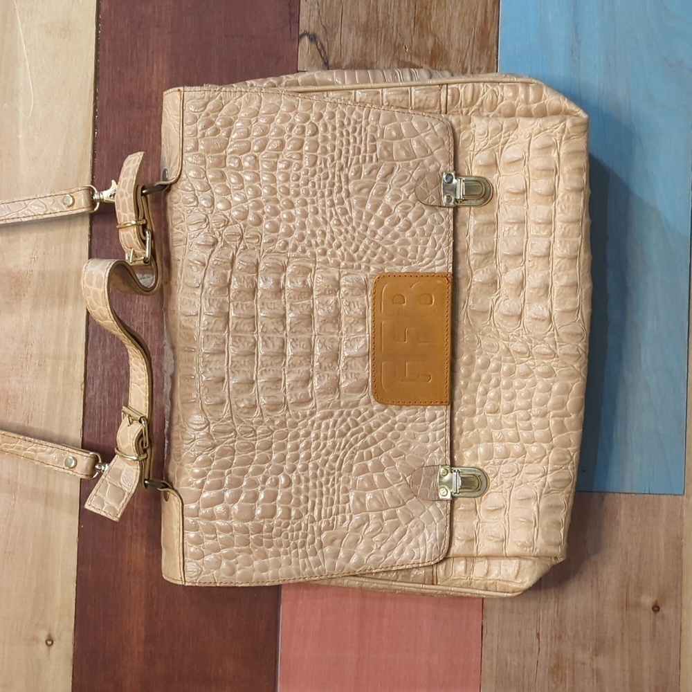 Gfb crossbody laptop case crocodile